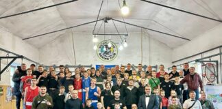 Новорічні змагання боксерів на призи благодійного фонду “Sichkaruk Boxing Club”